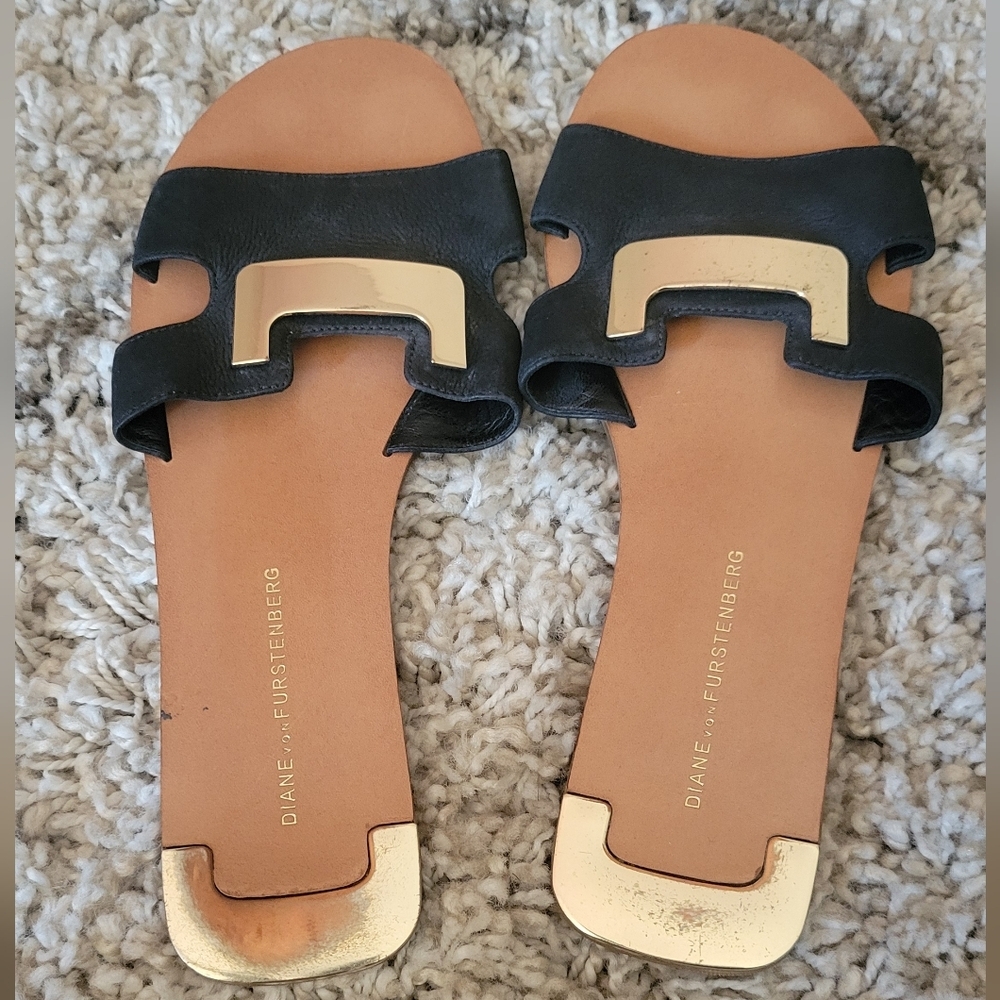 DVF Marrakesh Slide Size 6.5 M